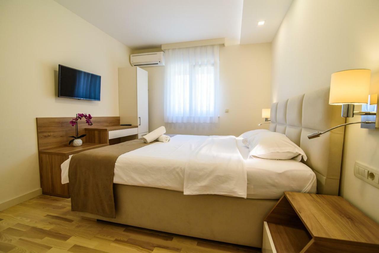 Apartments Leone Lukas Promajna Ngoại thất bức ảnh